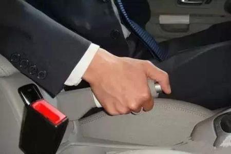 汽车手刹多少钱